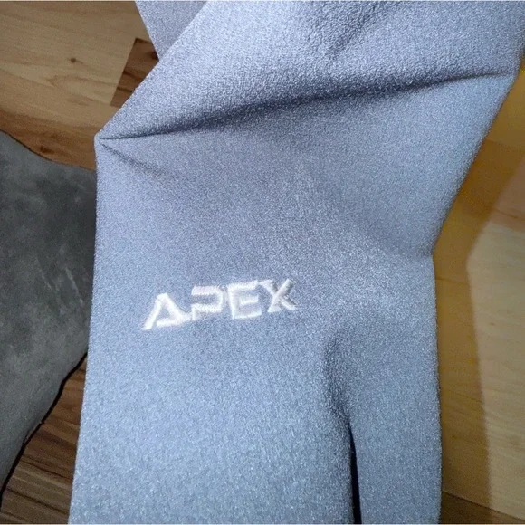 The North Face QuarterZip Jacket - Picture 5 of 5